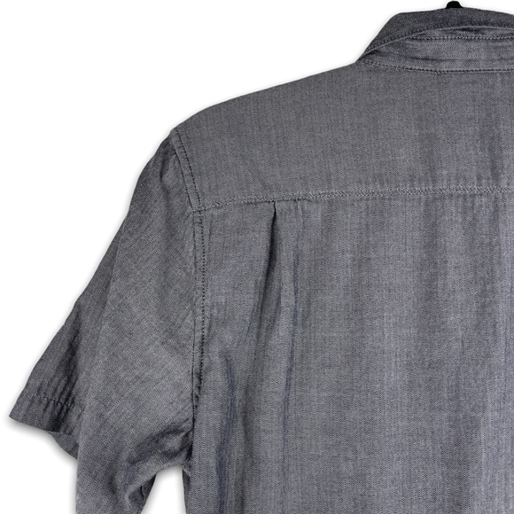 Vans Off The Wall | Short Sleeve Button Up Shirt Size Small - Picture 8 of 9